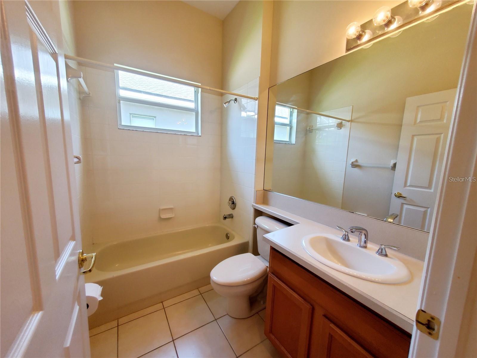 Image 17 of 22 For 12825 Castlemaine Drive