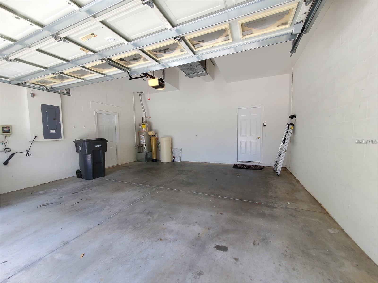 Image 20 of 22 For 12825 Castlemaine Drive