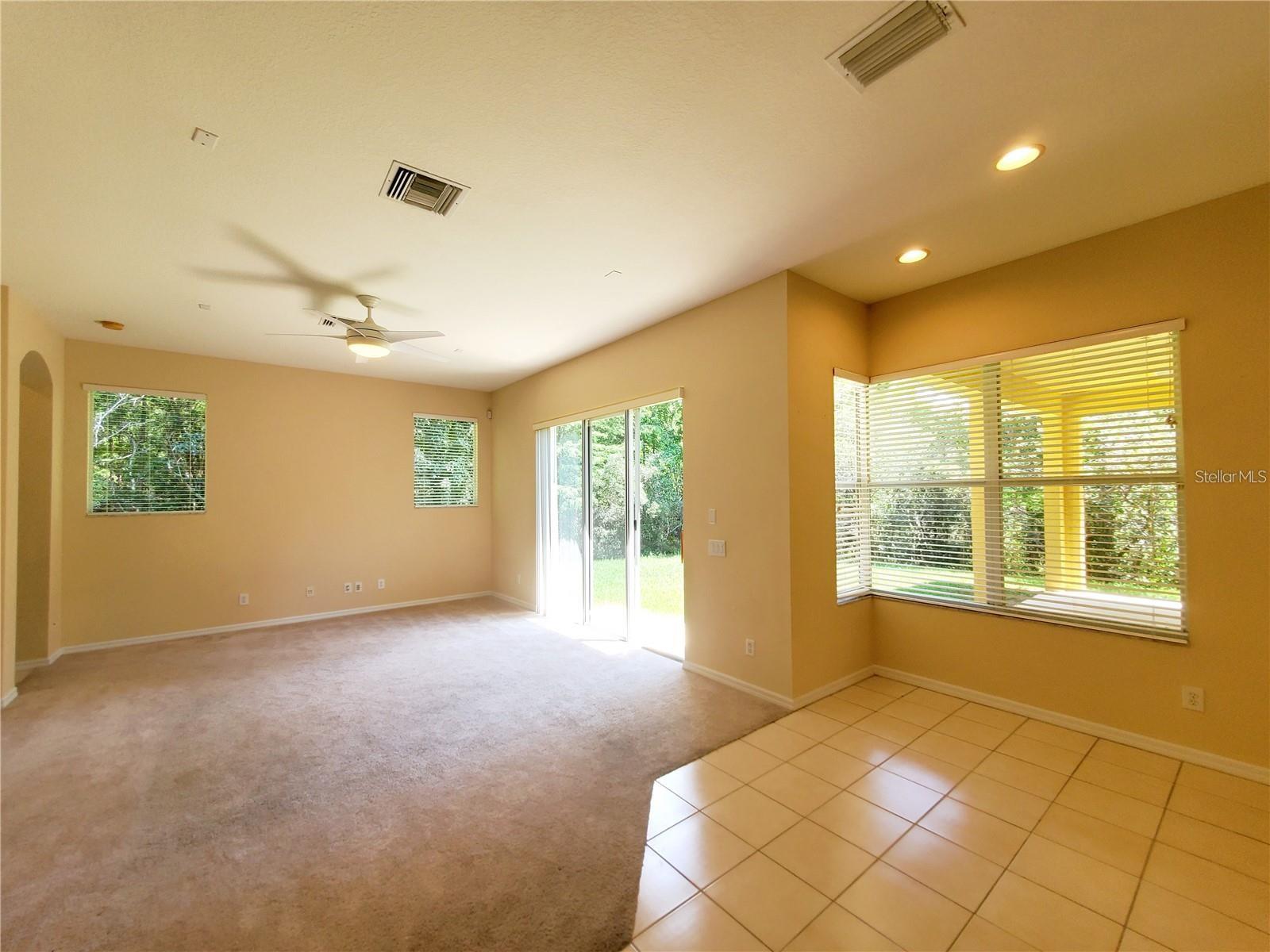 Image 5 of 22 For 12825 Castlemaine Drive