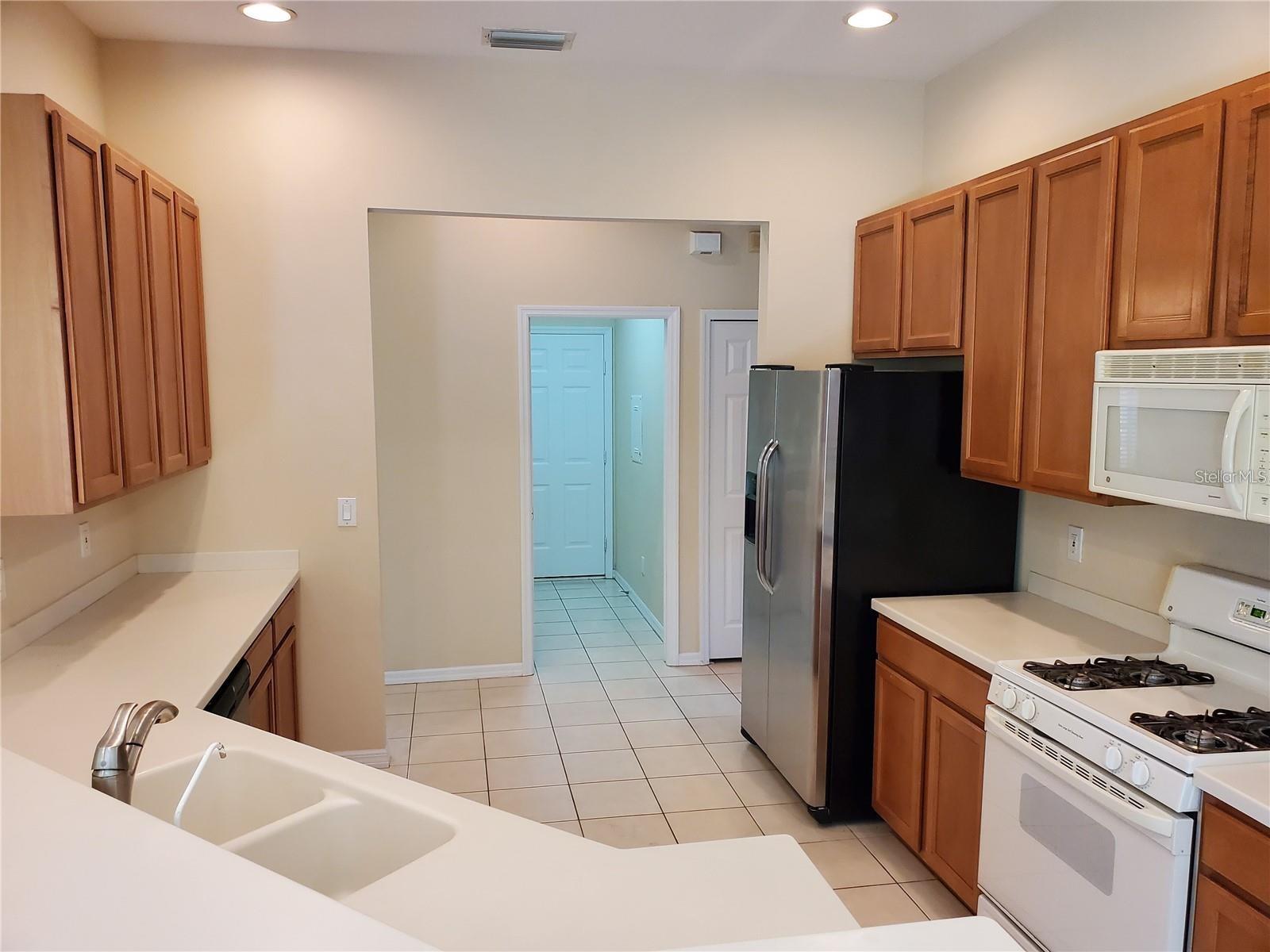 Image 8 of 22 For 12825 Castlemaine Drive