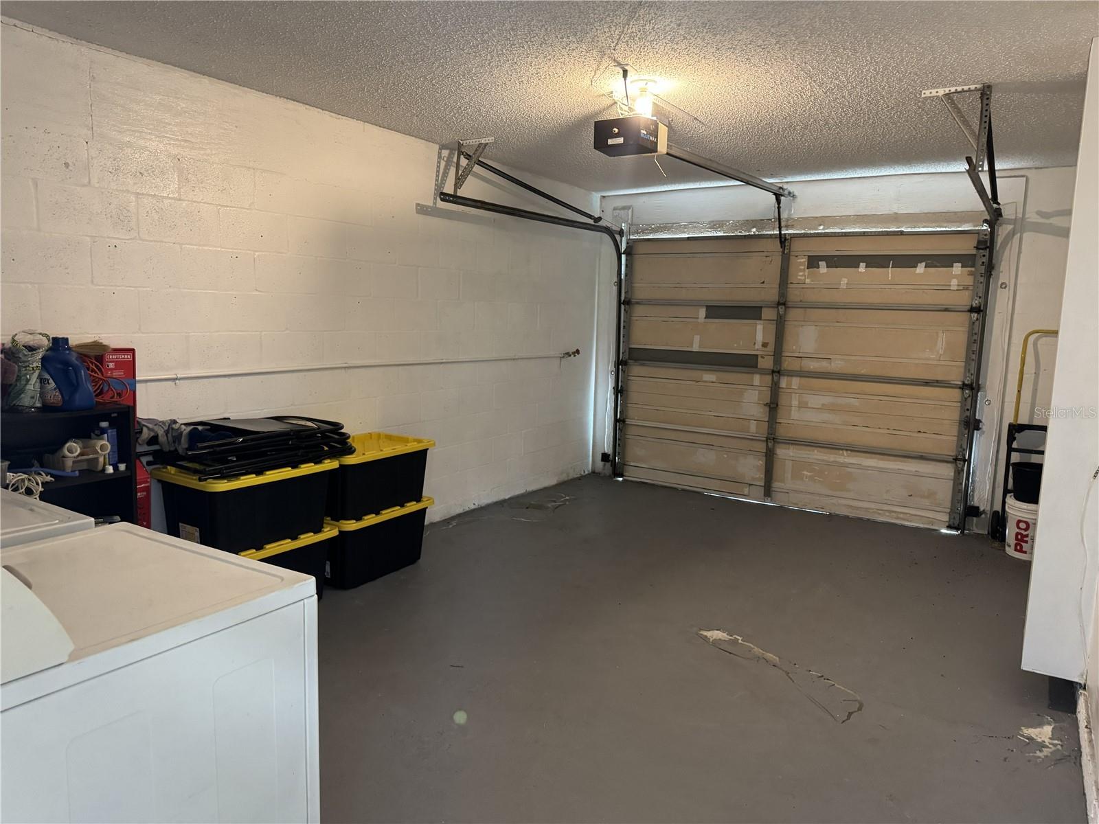 Listing photo id 13 for 7007 Versailles N N-a