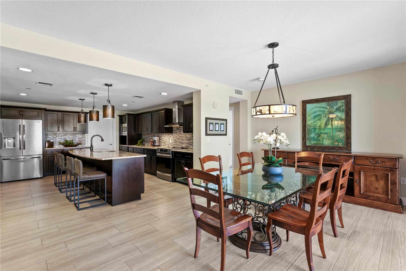 Image 23 of 92 For 301 Gulfview Boulevard 604
