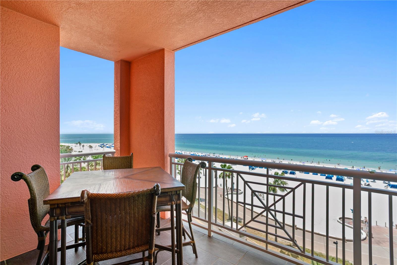 Image 26 of 92 For 301 Gulfview Boulevard 604