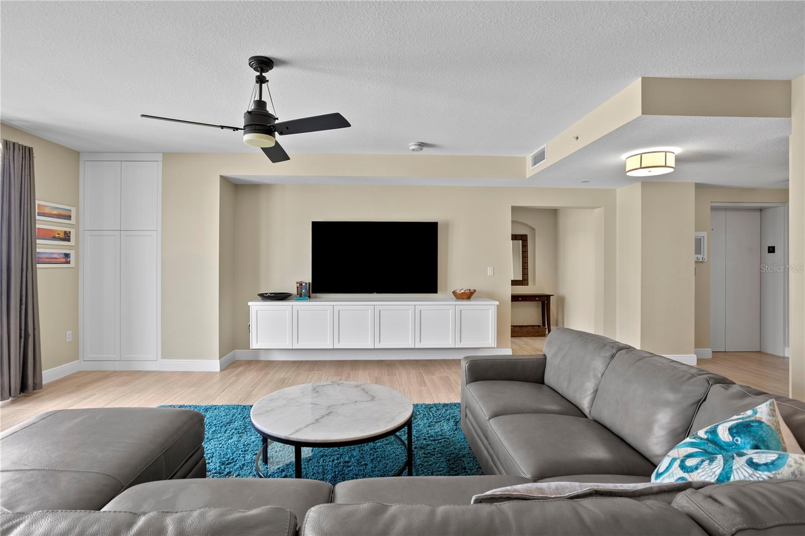 Image 33 of 92 For 301 Gulfview Boulevard 604