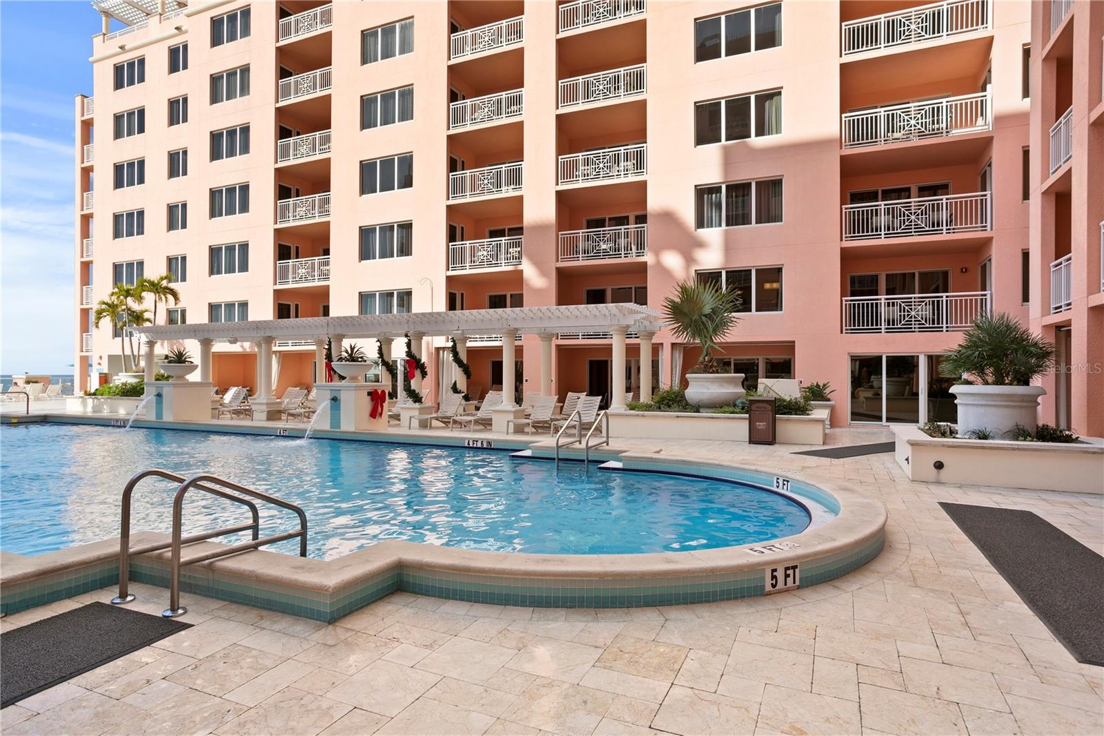 Image 86 of 92 For 301 Gulfview Boulevard 604