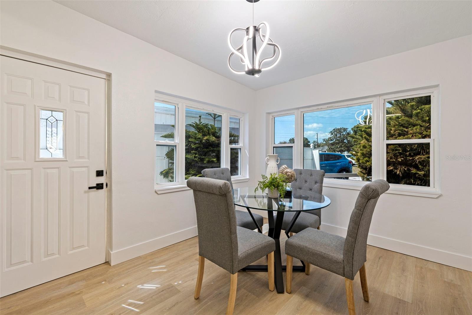 Image 7 of 21 For 1235 45th Street N