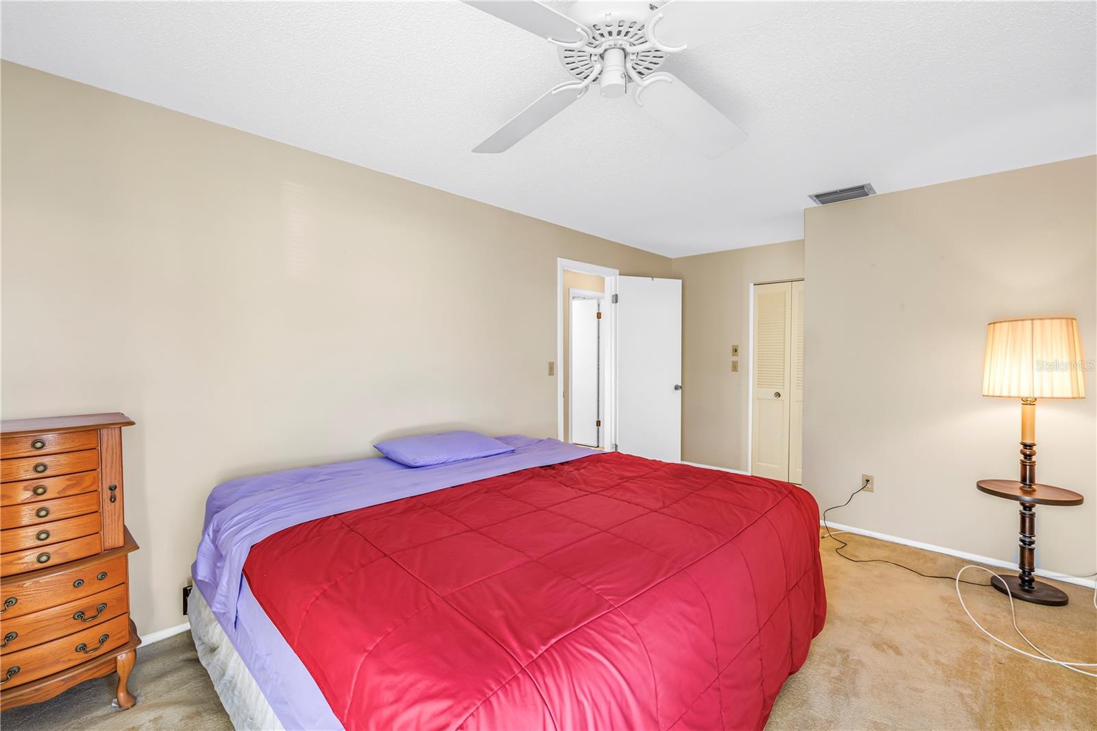 Image 14 of 46 For 2740 Highlands Boulevard B