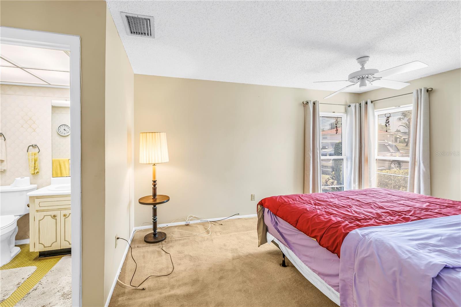 Image 16 of 46 For 2740 Highlands Boulevard B