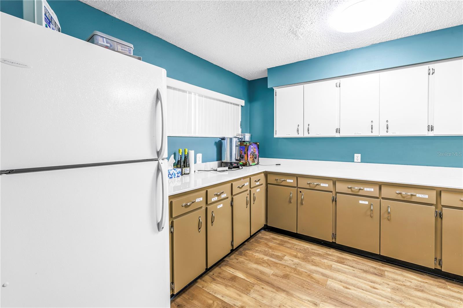 Image 43 of 46 For 2740 Highlands Boulevard B