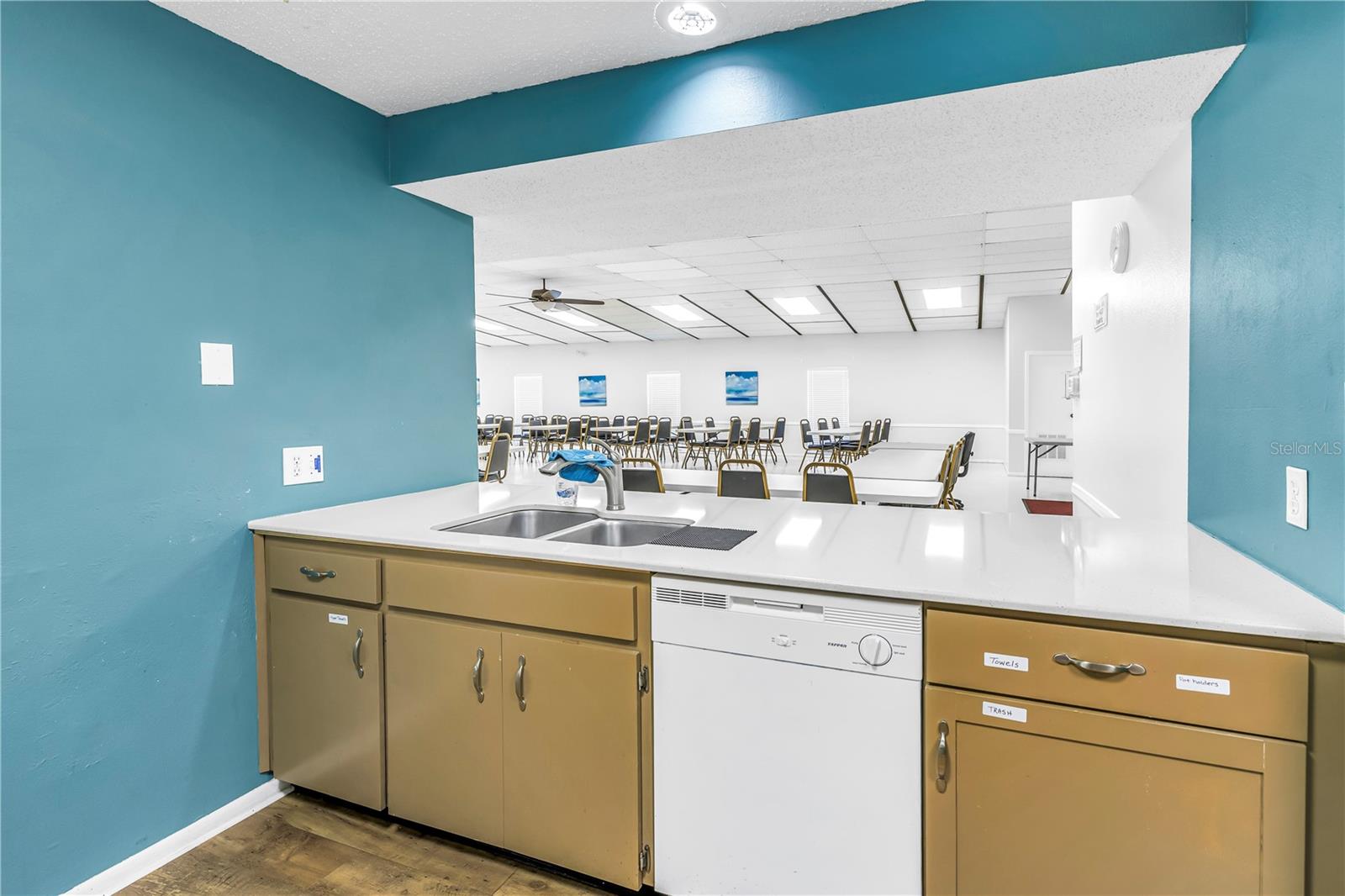 Image 45 of 46 For 2740 Highlands Boulevard B