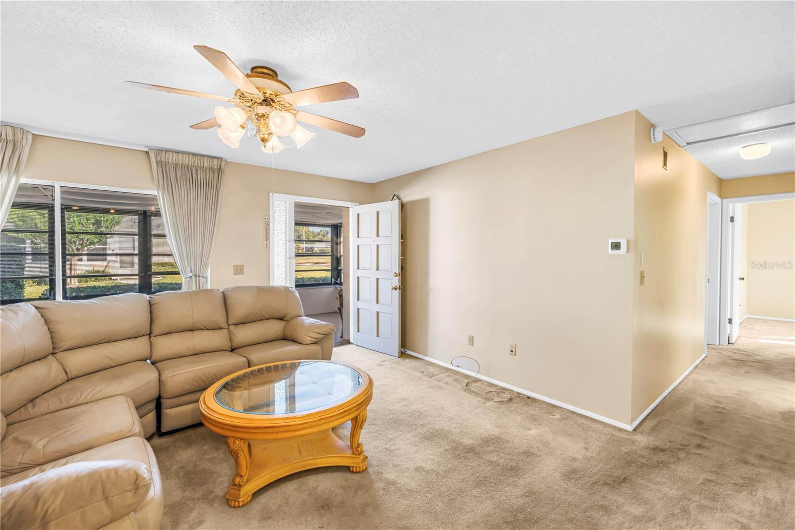 Image 6 of 46 For 2740 Highlands Boulevard B