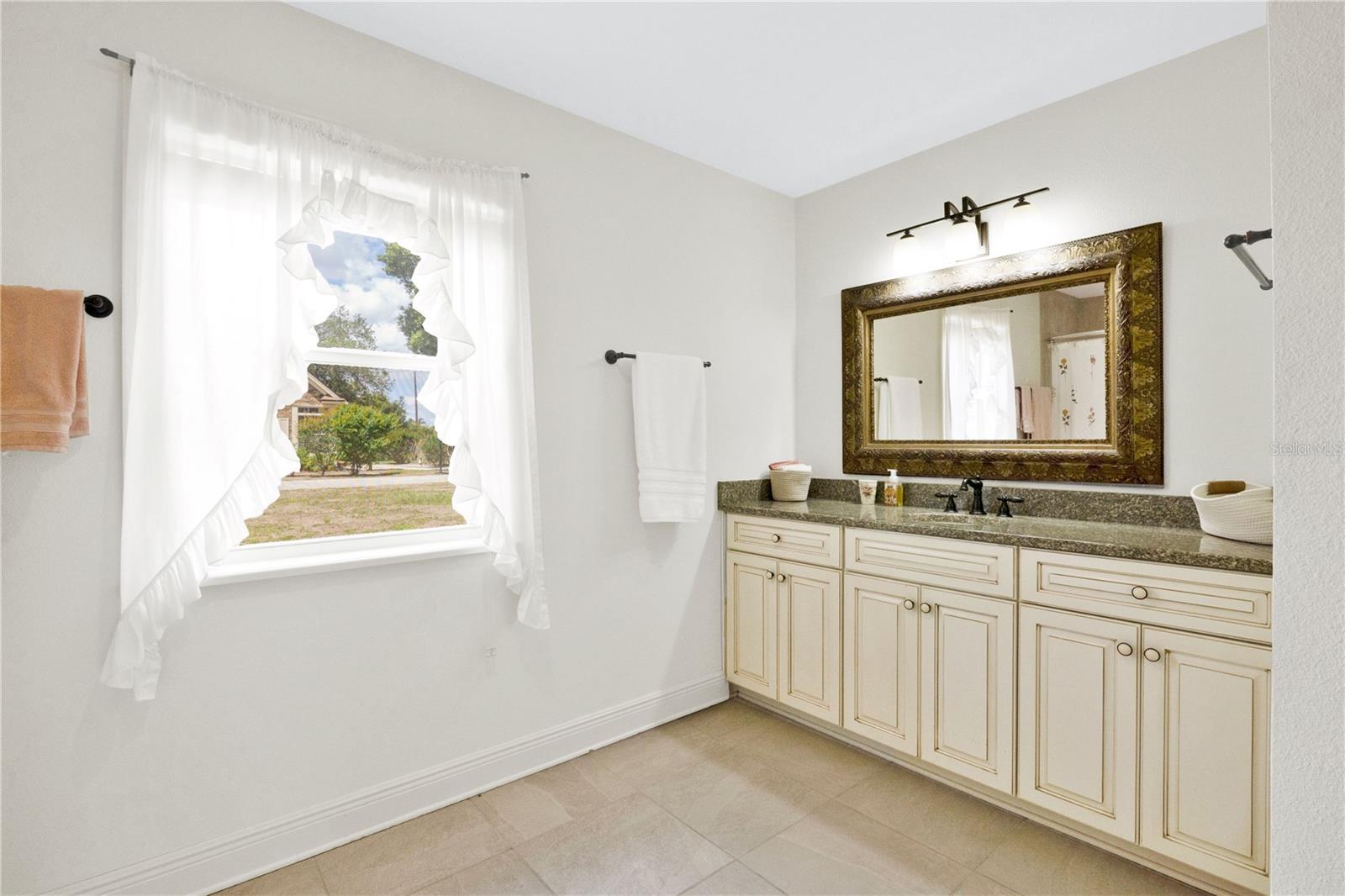 Image 62 of 86 For 2105 Clubhouse Road