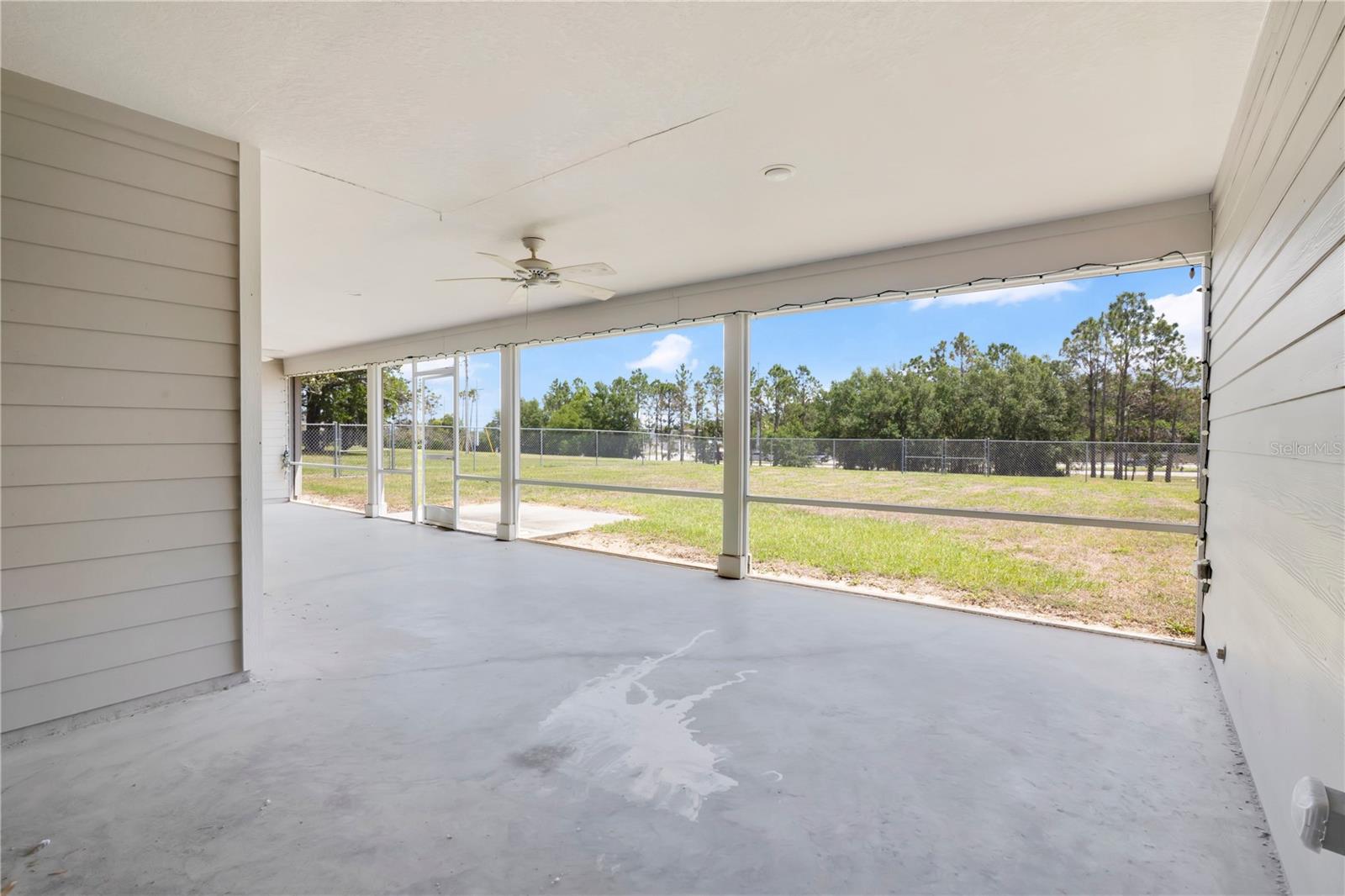 Image 69 of 86 For 2105 Clubhouse Road