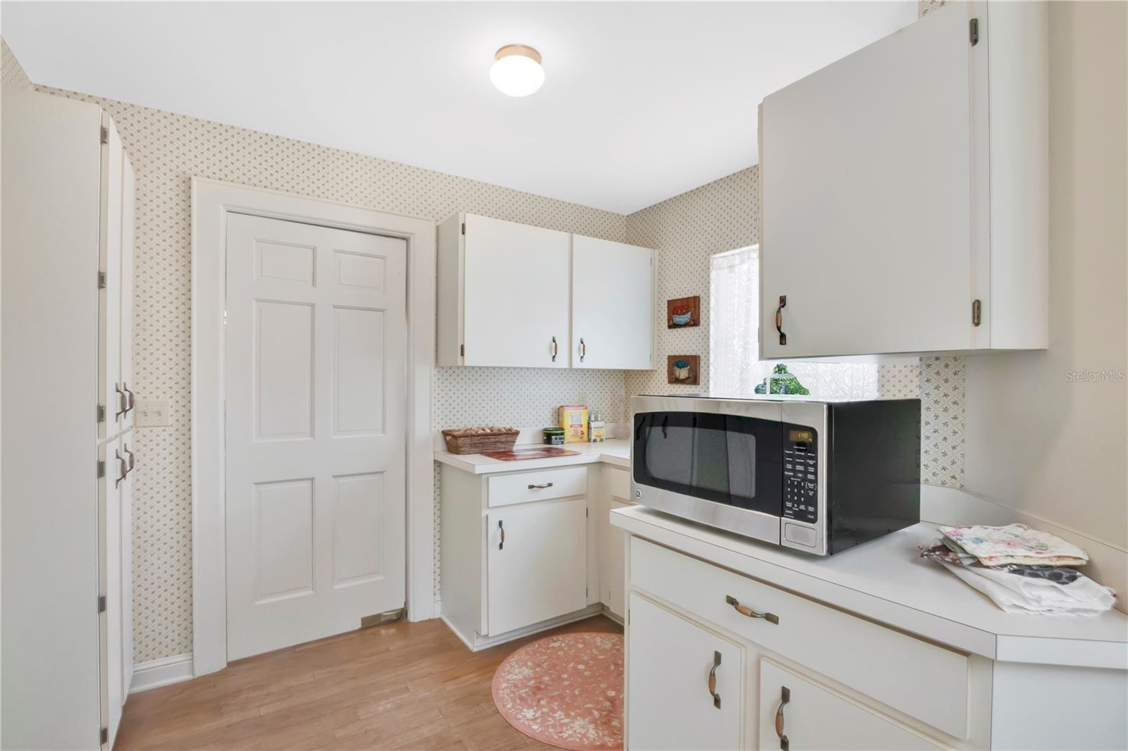 Image 7 of 86 For 2105 Clubhouse Road