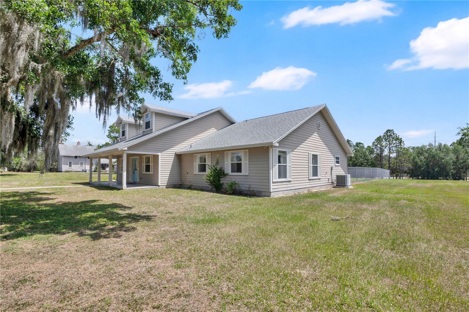 Image 71 of 86 For 2105 Clubhouse Road