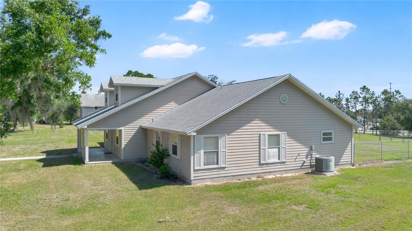 Image 73 of 86 For 2105 Clubhouse Road