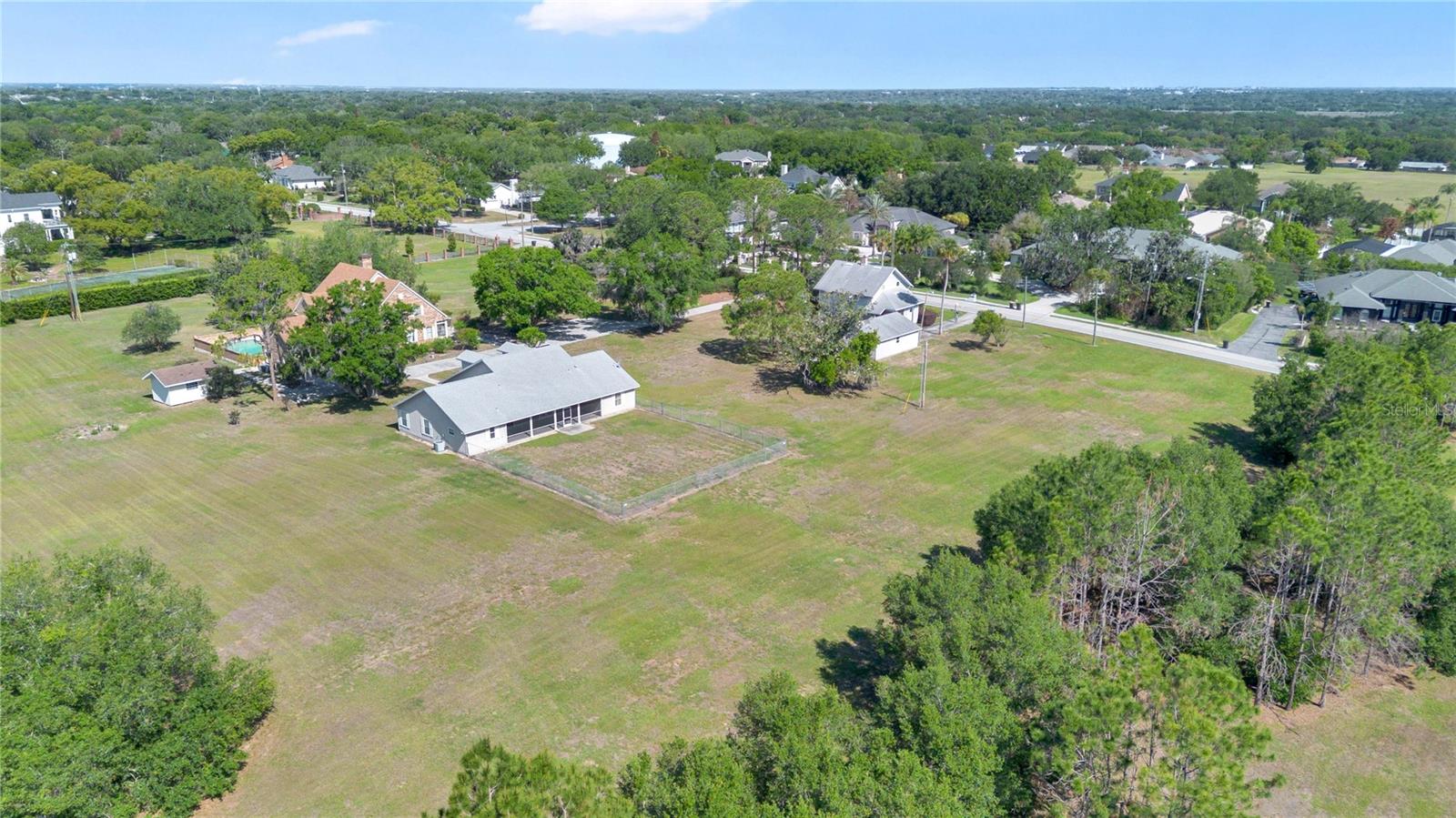 Image 82 of 86 For 2105 Clubhouse Road