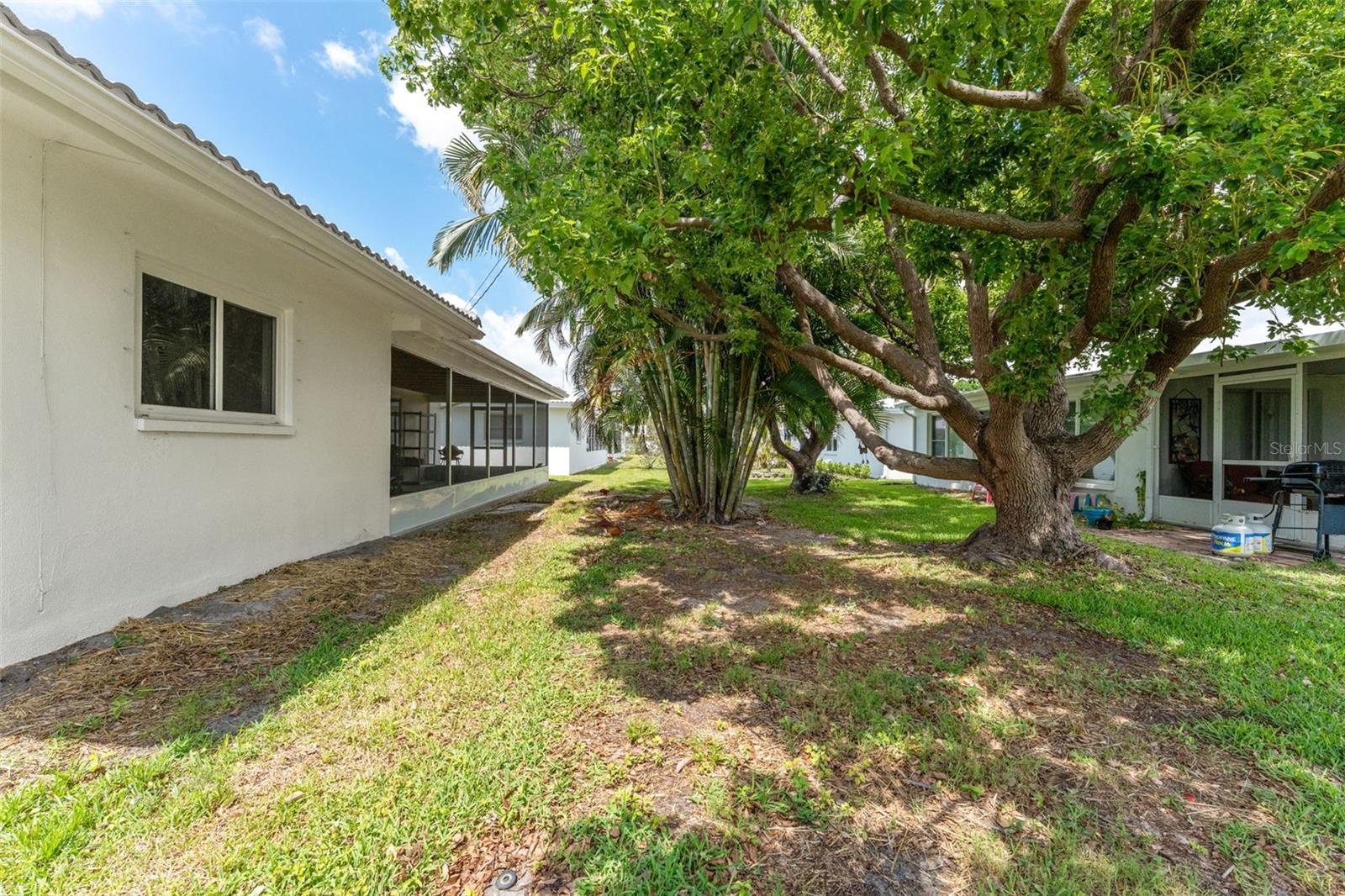 Image 36 of 43 For 4517 101st Avenue N 2