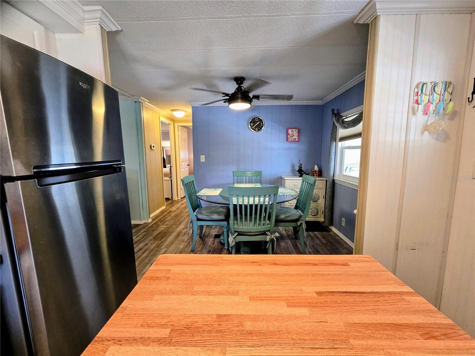 Image 11 of 45 For 6326 Friendship Lane