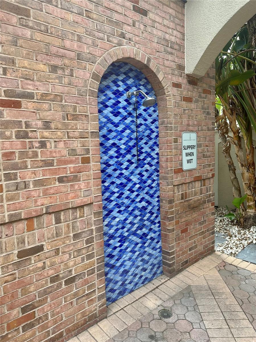 Image 21 of 23 For 501 Knights Run Avenue 2216