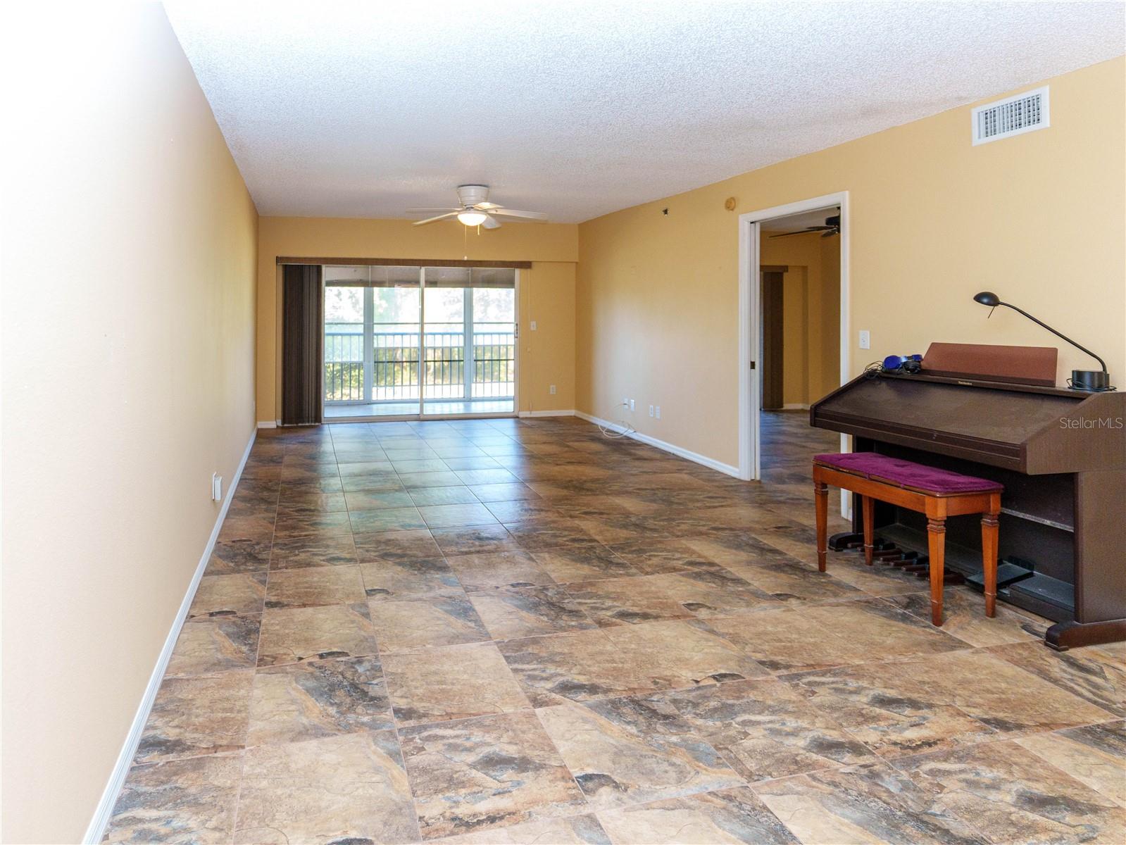 Image 22 of 44 For 9510 Harbor Greens Way 207