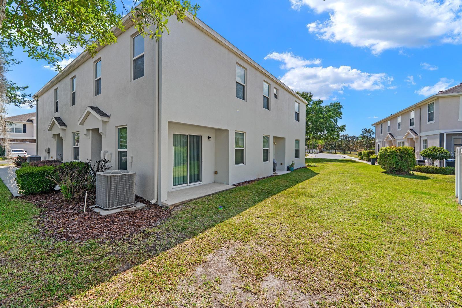 Image 22 of 27 For 824 Ashentree Drive