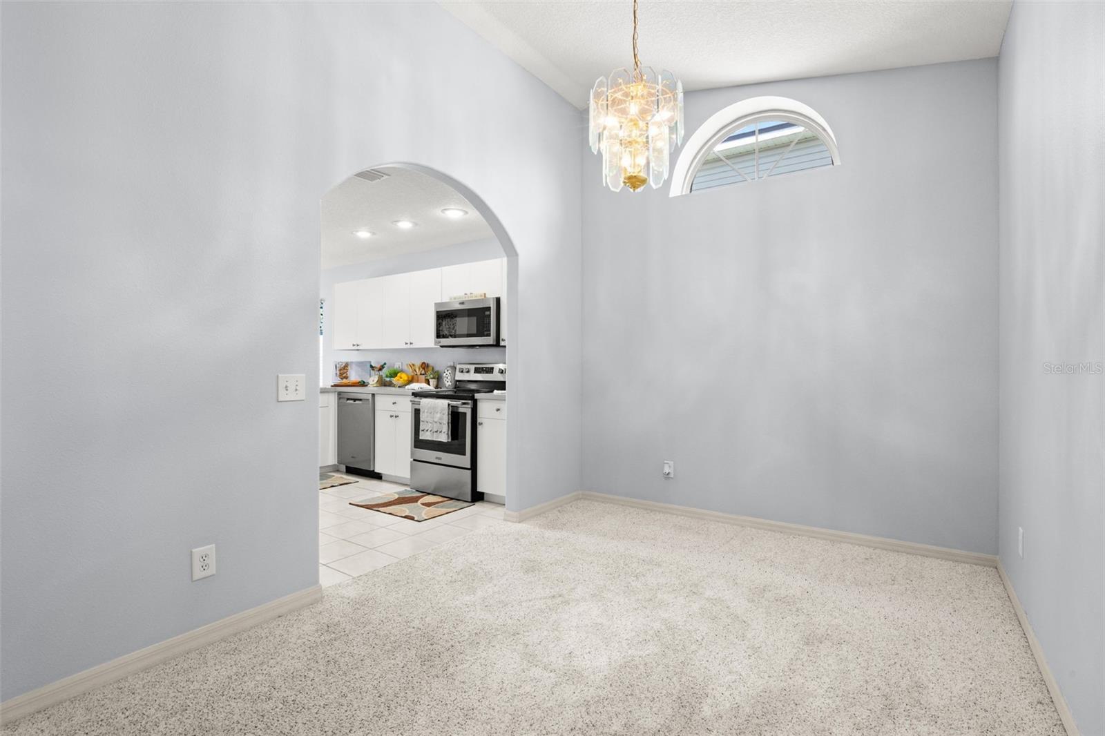 Image 13 of 54 For 551 Salmon Court