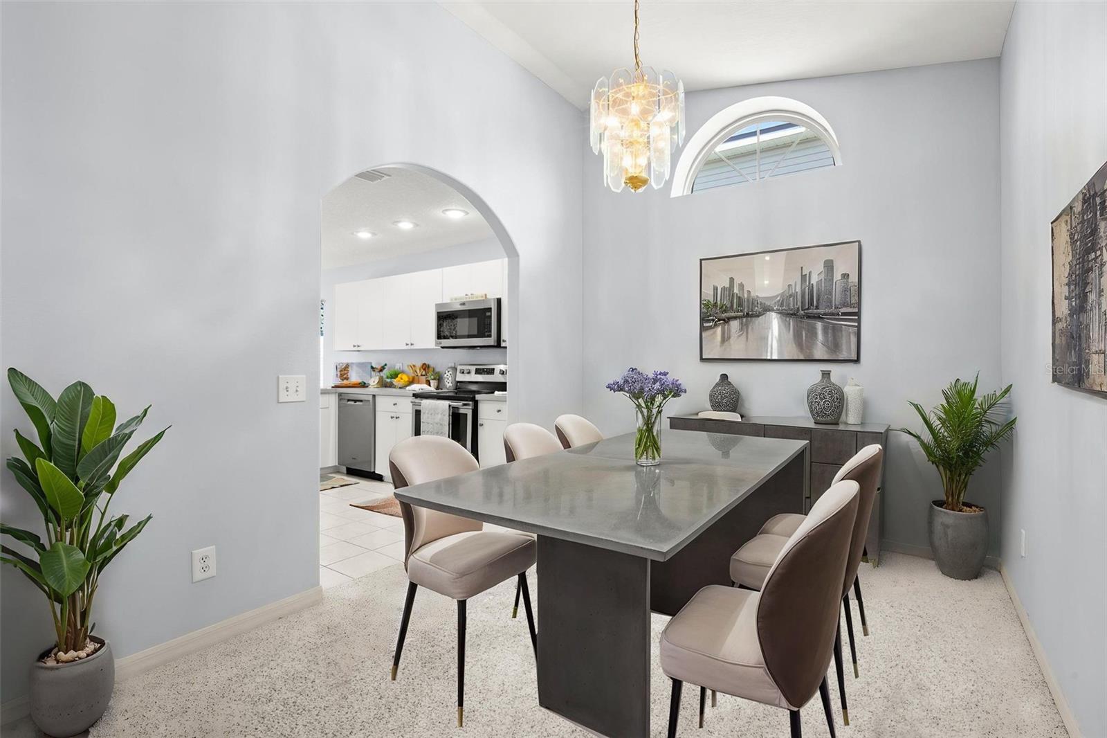 Image 14 of 54 For 551 Salmon Court