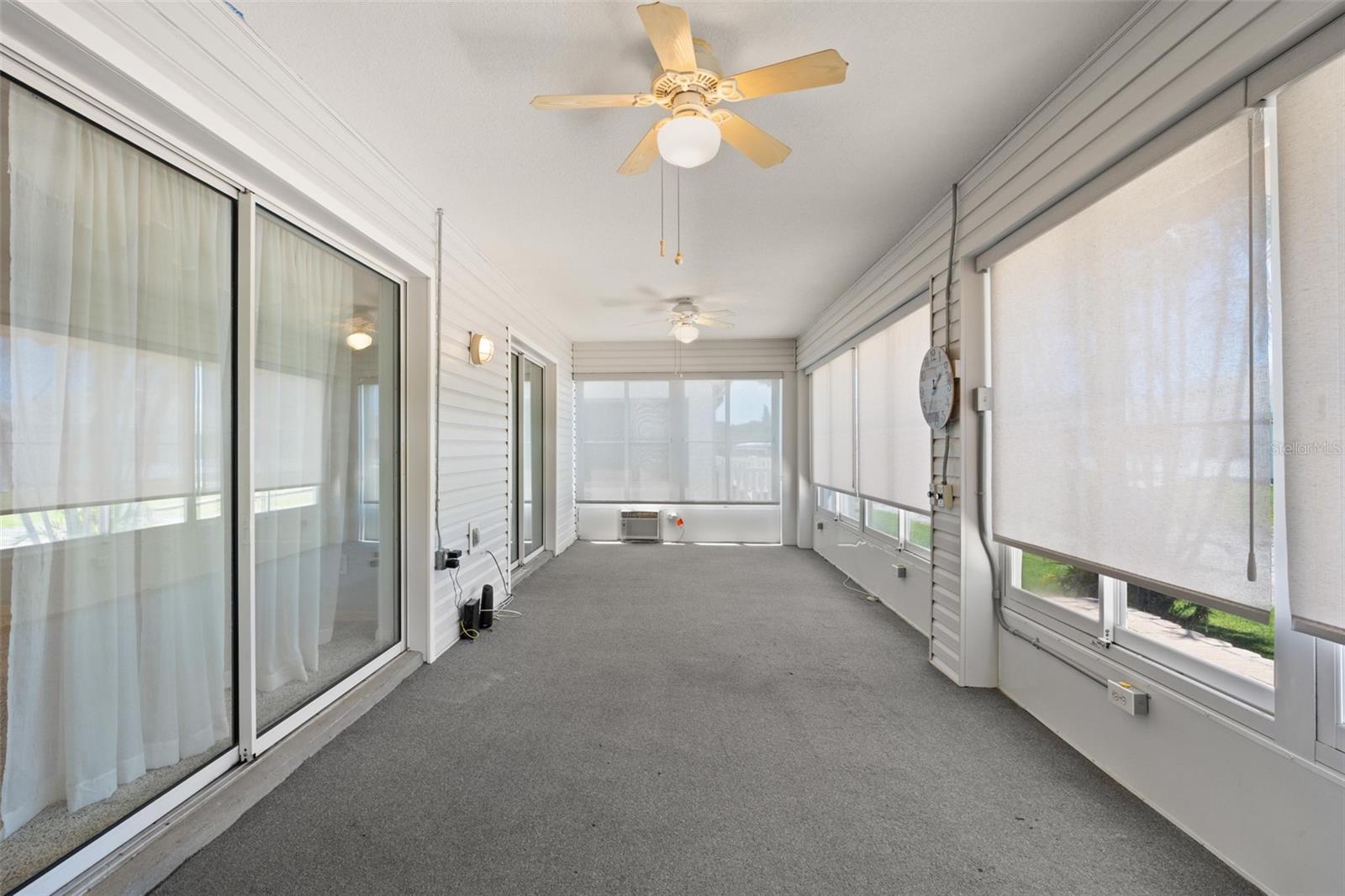 Image 19 of 54 For 551 Salmon Court