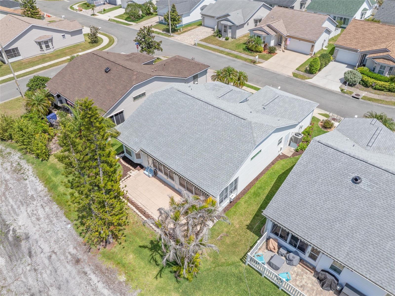 Image 40 of 54 For 551 Salmon Court