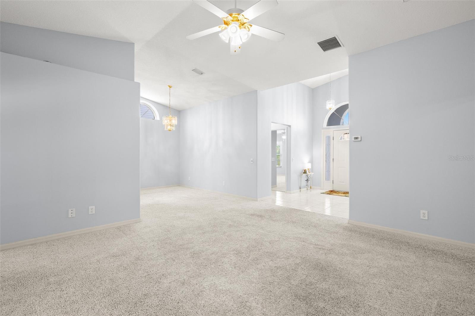 Image 8 of 54 For 551 Salmon Court