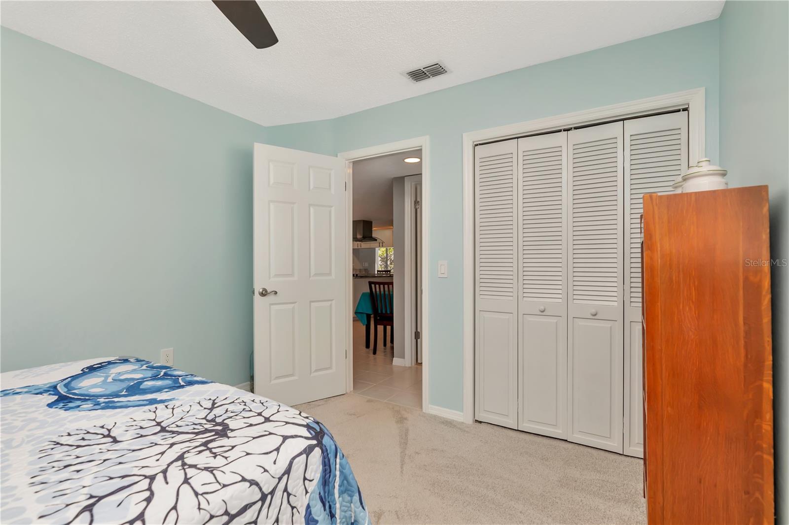 Image 33 of 51 For 2820 Valencia Lane W