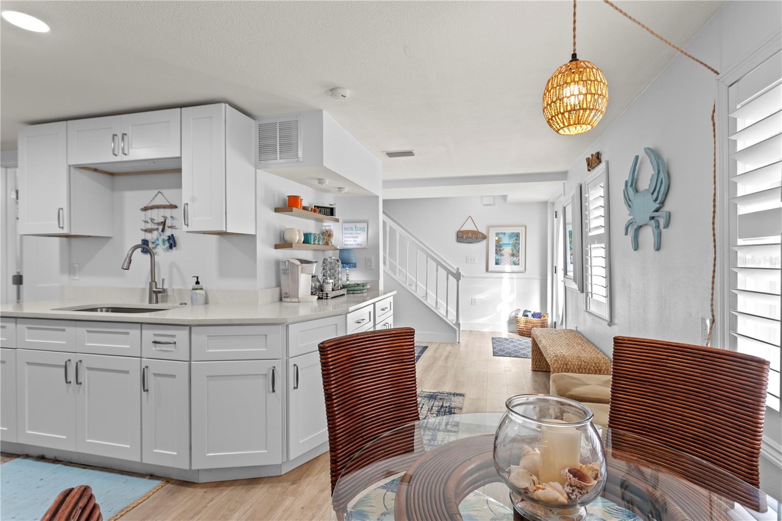 Image 11 of 41 For 13095 Gulf Lane