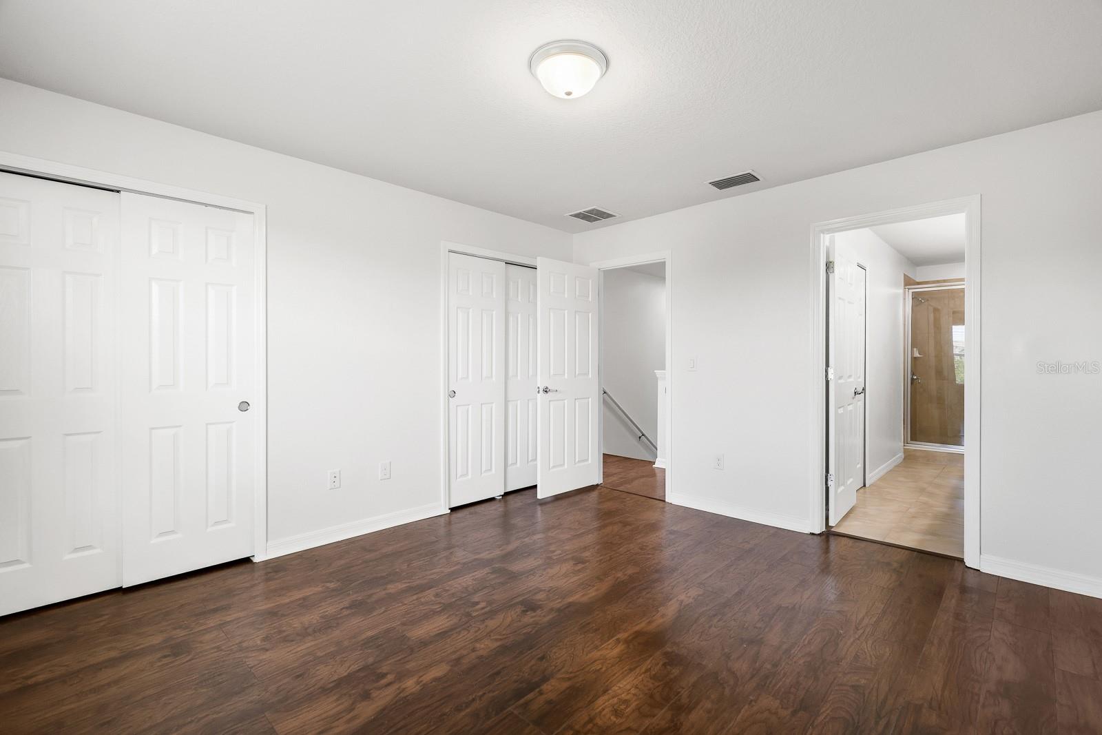 Image 15 of 22 For 9211 Hillcroft Drive