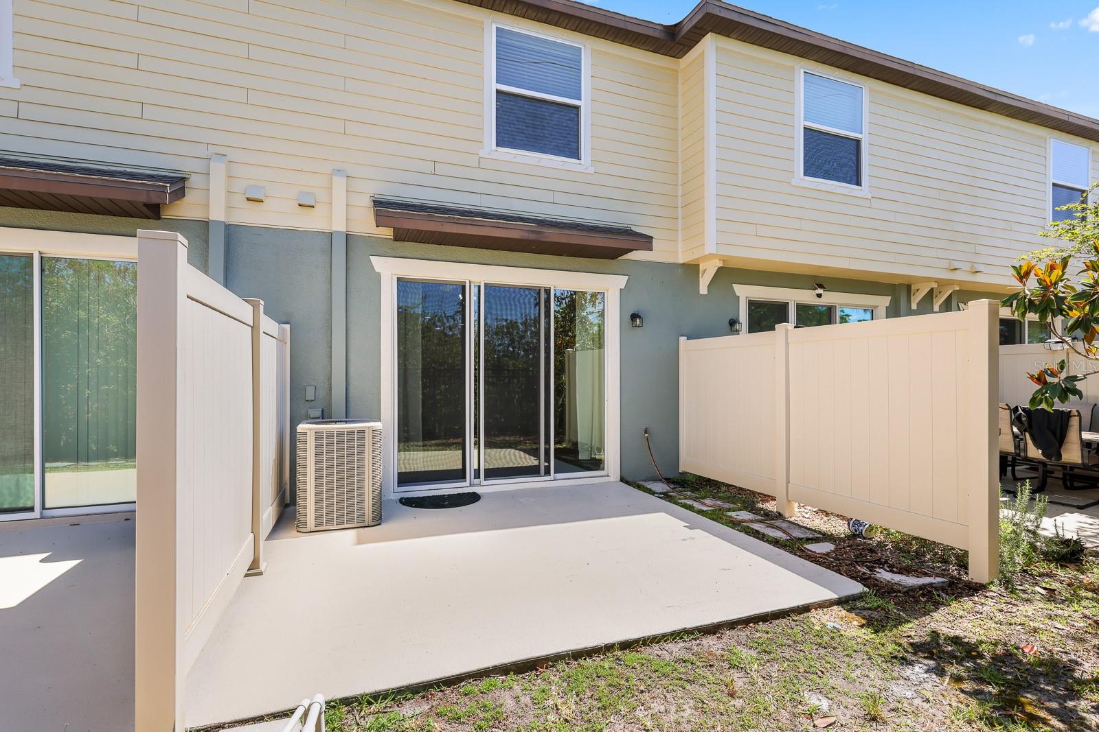 Image 21 of 22 For 9211 Hillcroft Drive