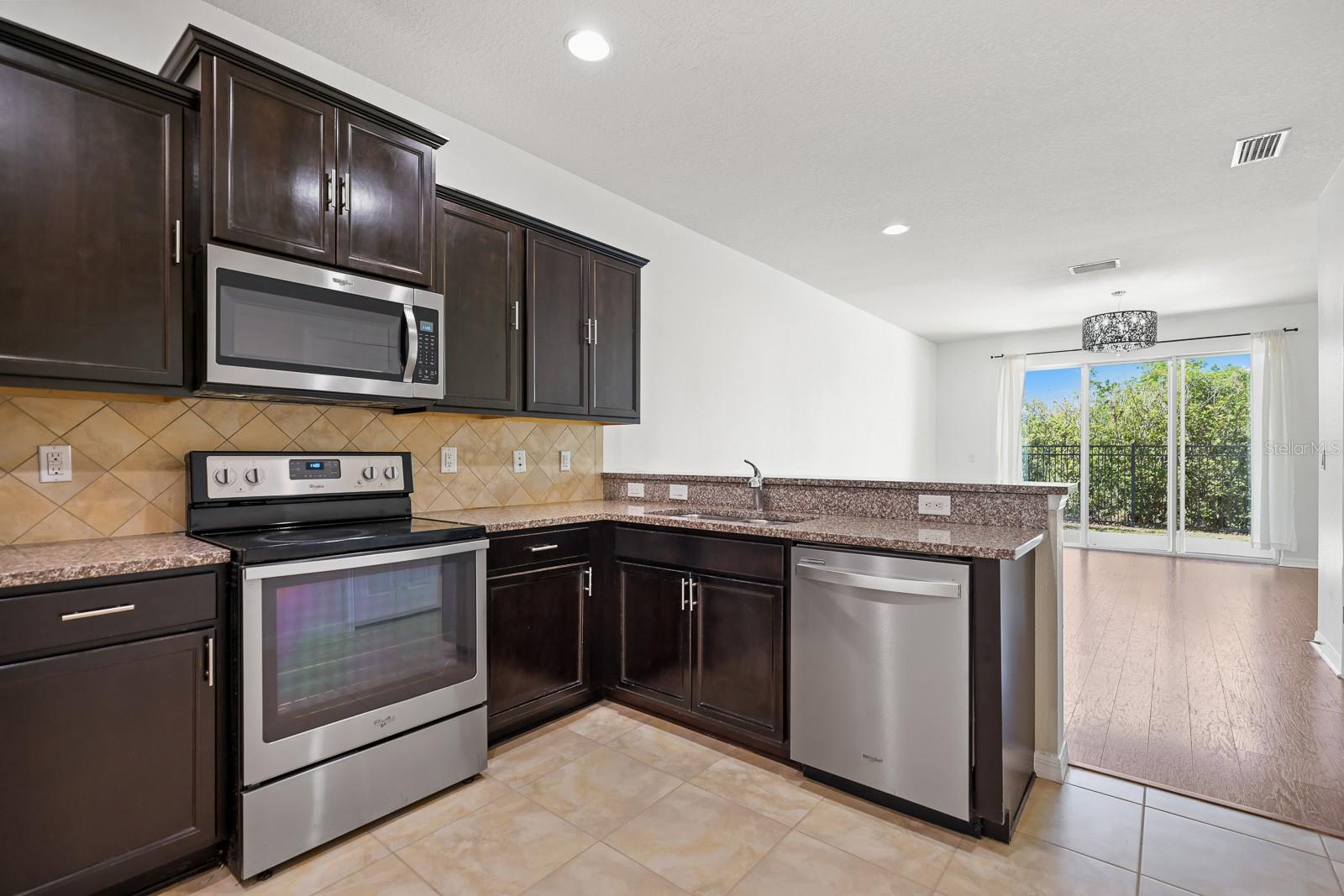 Image 8 of 22 For 9211 Hillcroft Drive