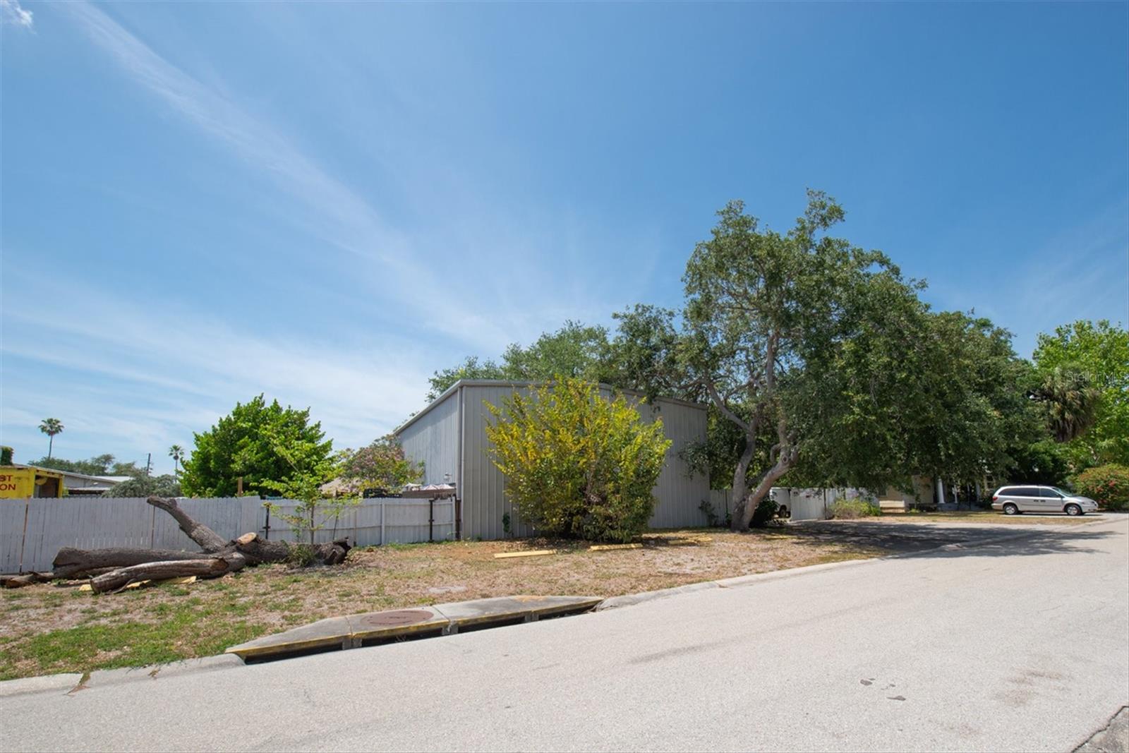 Image 14 of 35 For 1763 9th Avenue N