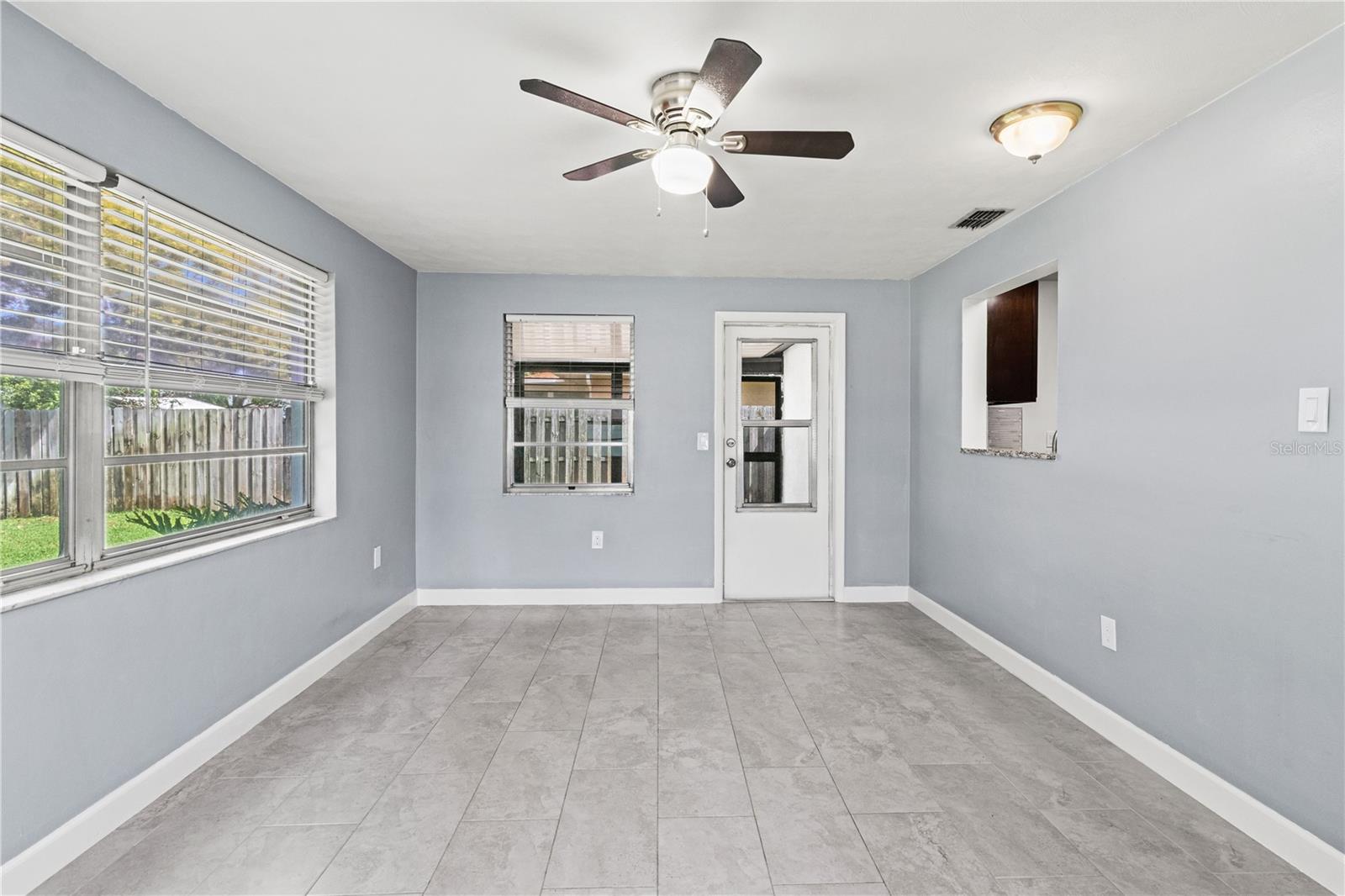 Image 12 of 39 For 3433 Tuckahoe Place