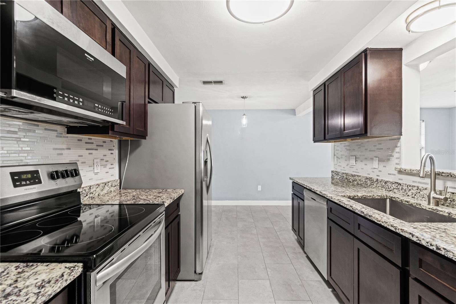 Image 7 of 39 For 3433 Tuckahoe Place