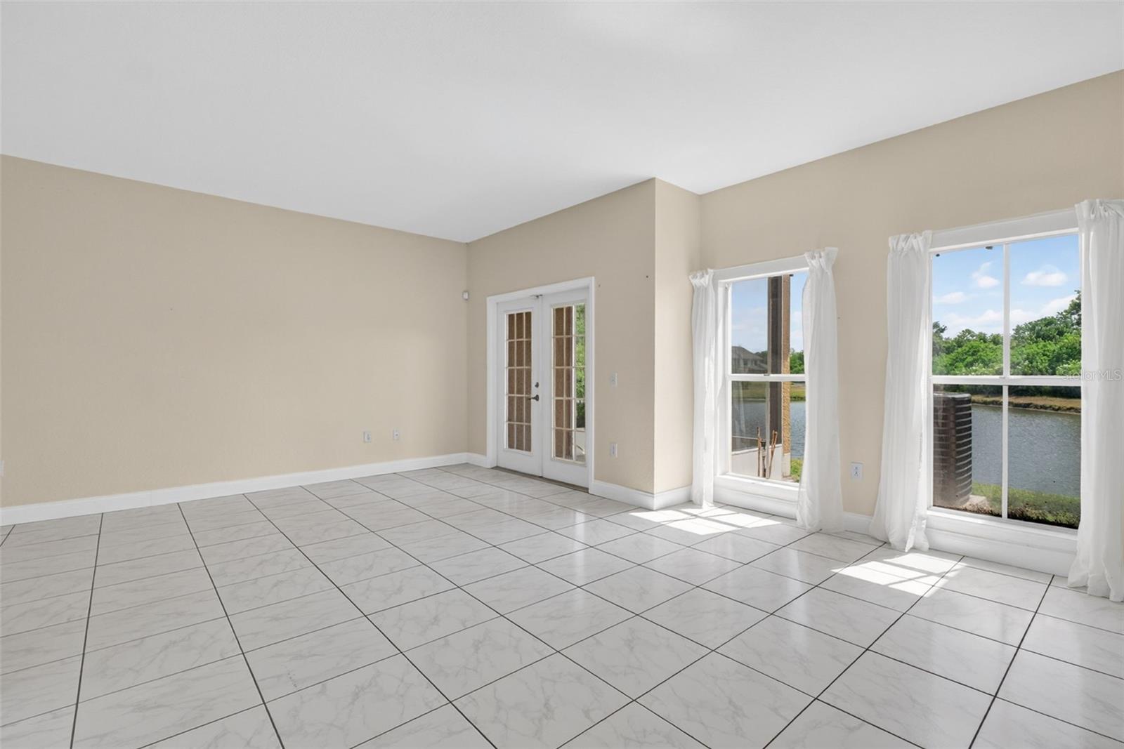Image 12 of 60 For 5809 Leopardstown Drive
