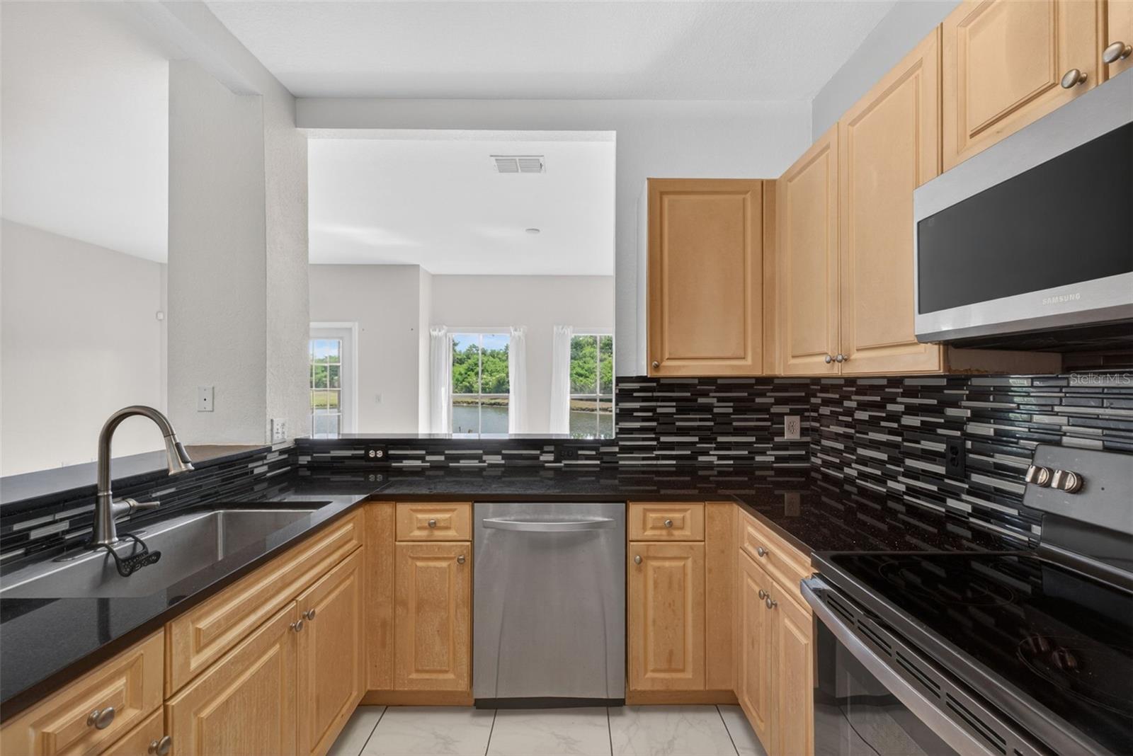 Image 19 of 60 For 5809 Leopardstown Drive