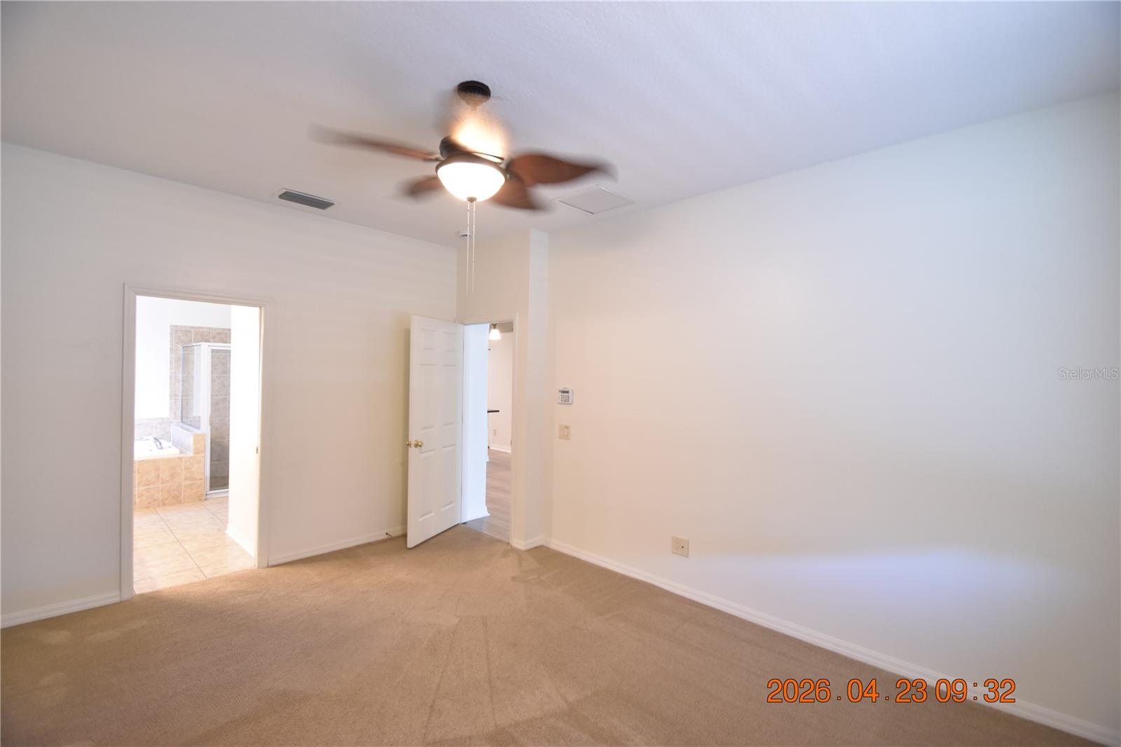 Image 25 of 55 For 30633 Totteridge Place