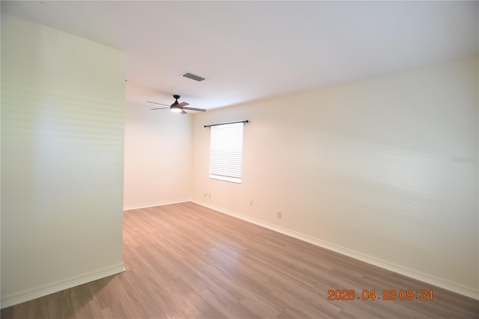 Image 6 of 55 For 30633 Totteridge Place