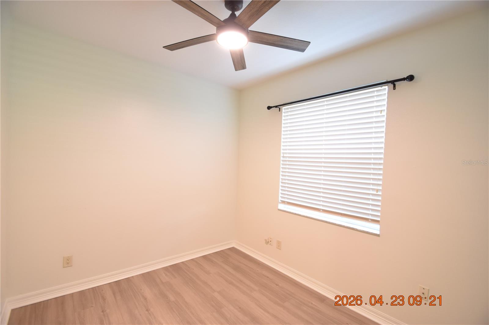 Image 7 of 55 For 30633 Totteridge Place