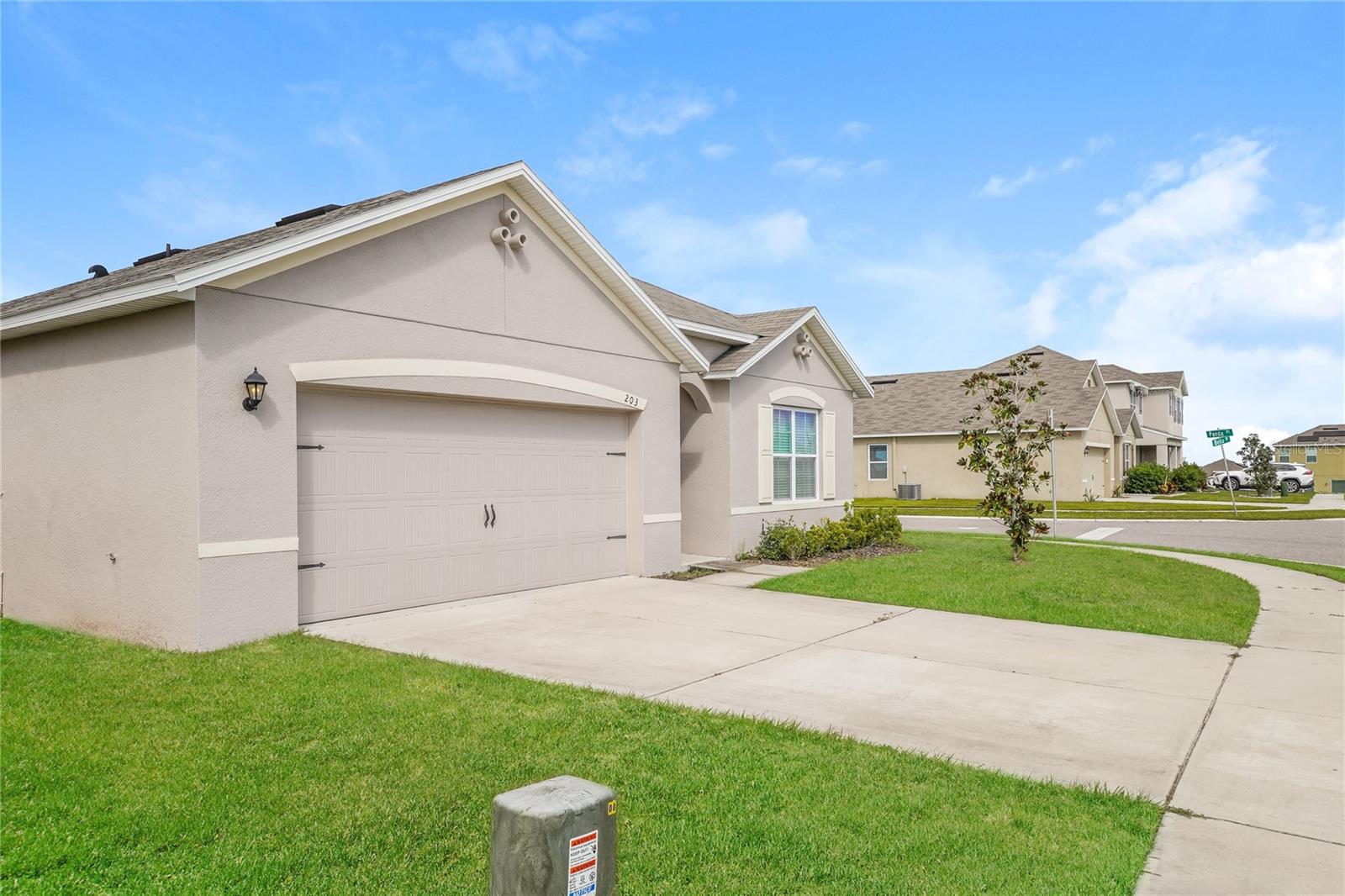 Image 2 of 5 For 203 Bella Drive