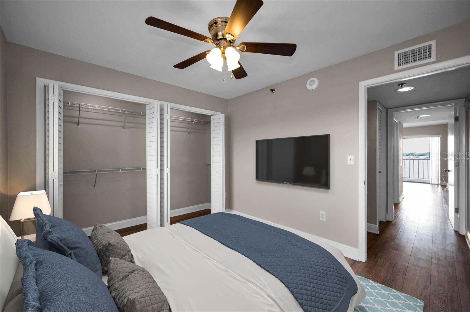 Image 57 of 100 For 2 Adalia Avenue 605