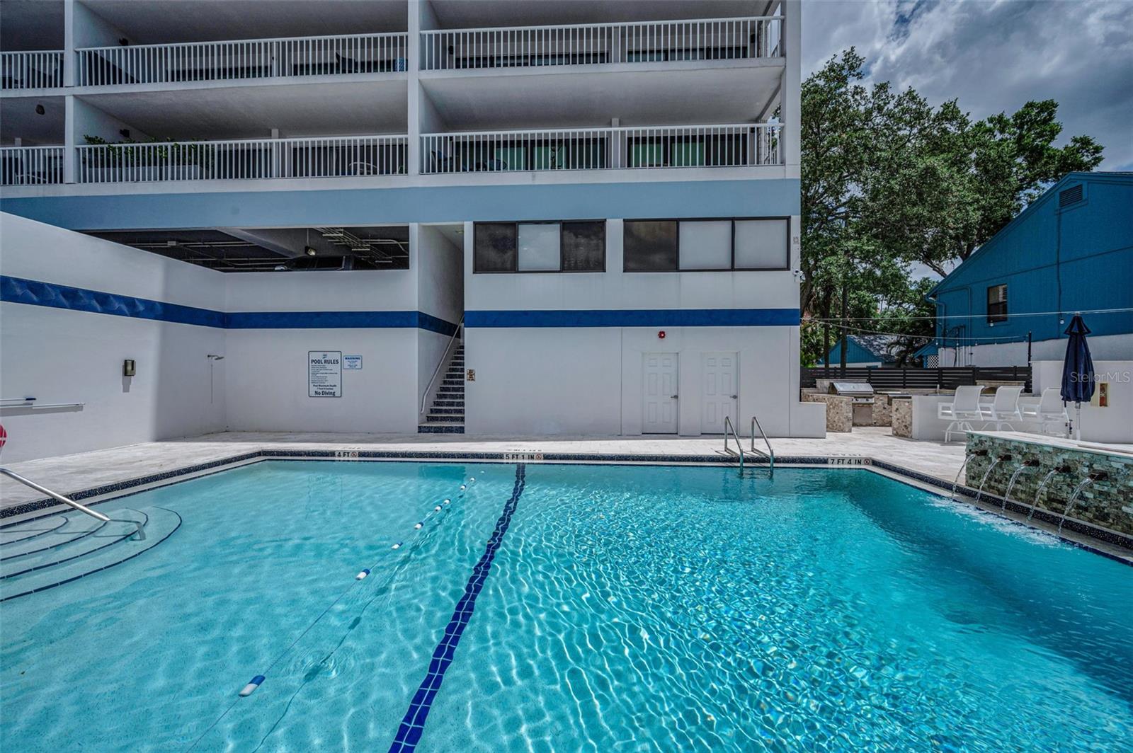 Image 87 of 100 For 2 Adalia Avenue 605