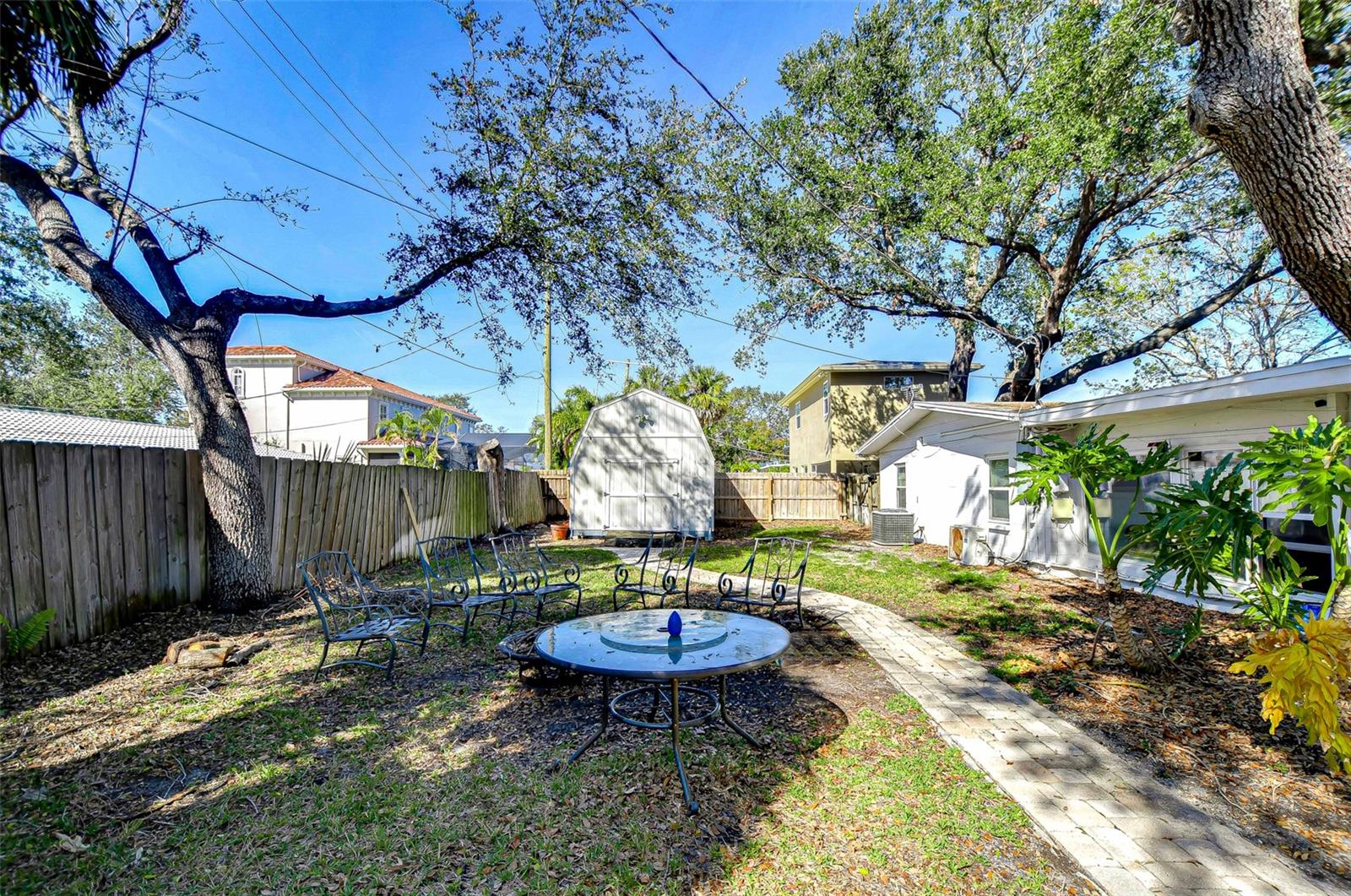 Image 11 of 13 For 3621 Belcher Drive