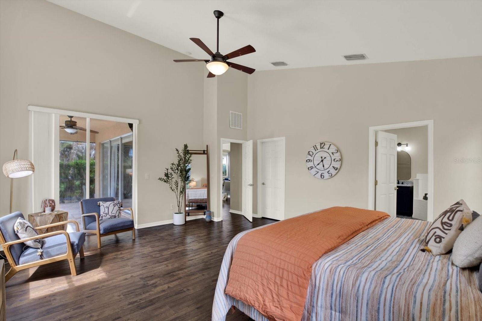 Image 29 of 67 For 18019 Java Isle Drive