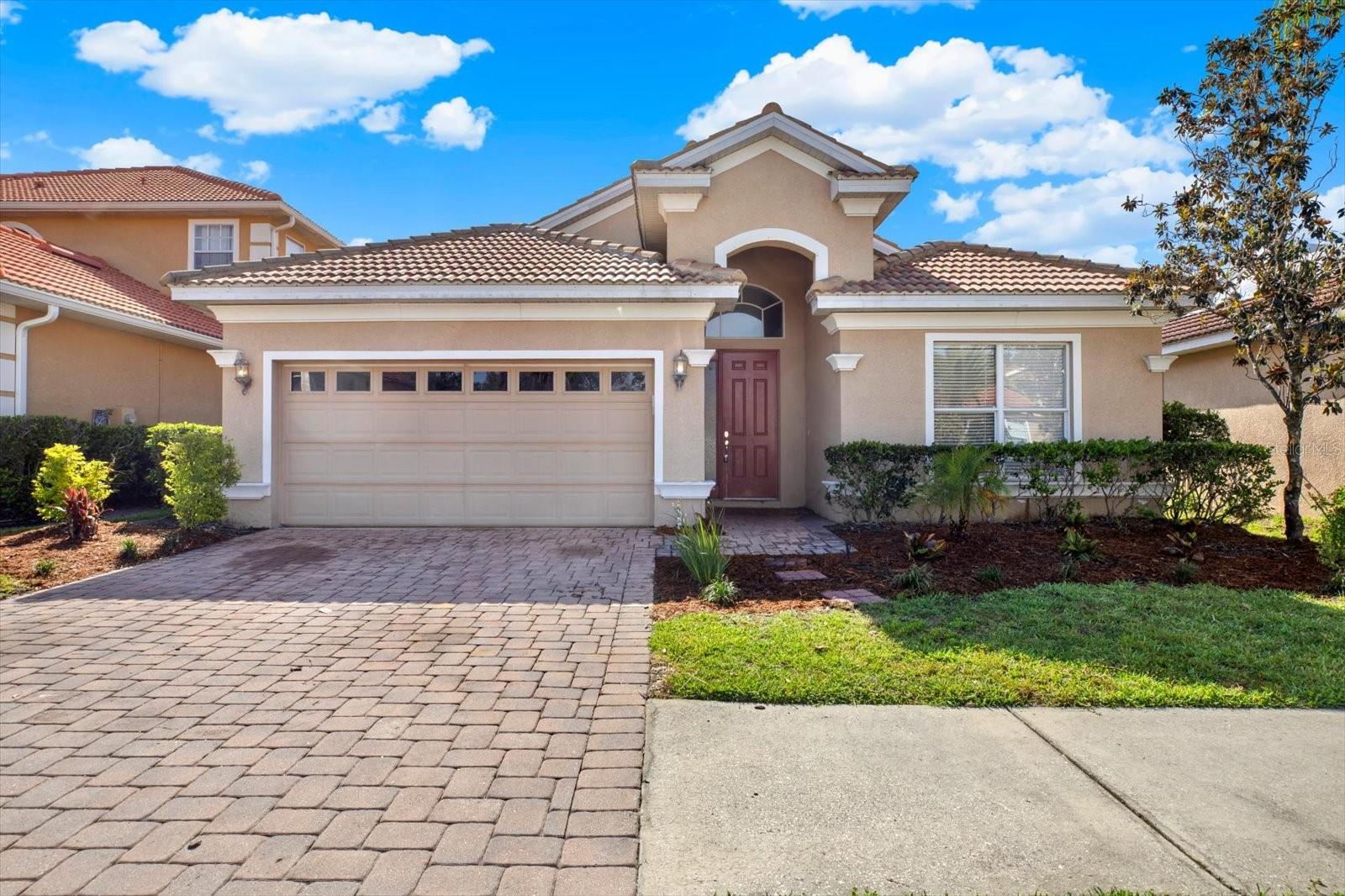 Image 3 of 67 For 18019 Java Isle Drive